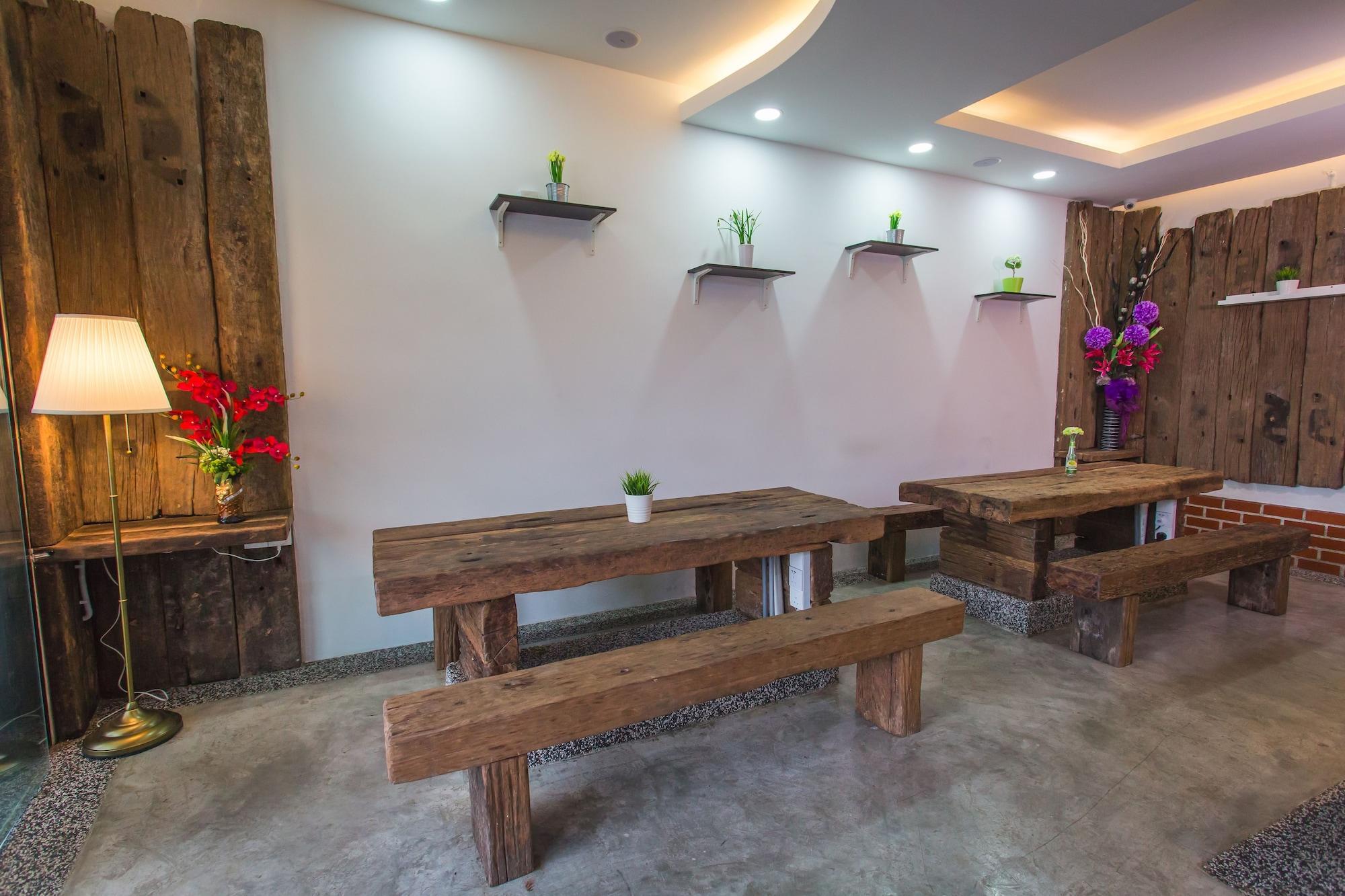 Tropika Garden Hotel Johor Bahru Exteriör bild